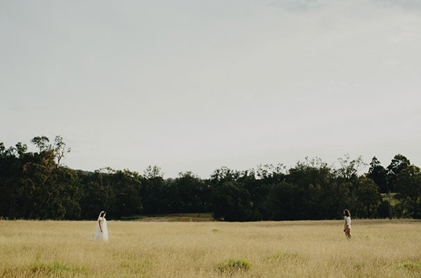 samm-blake-rock-n-roll-bride-green-bright-country-wedding-DIY35