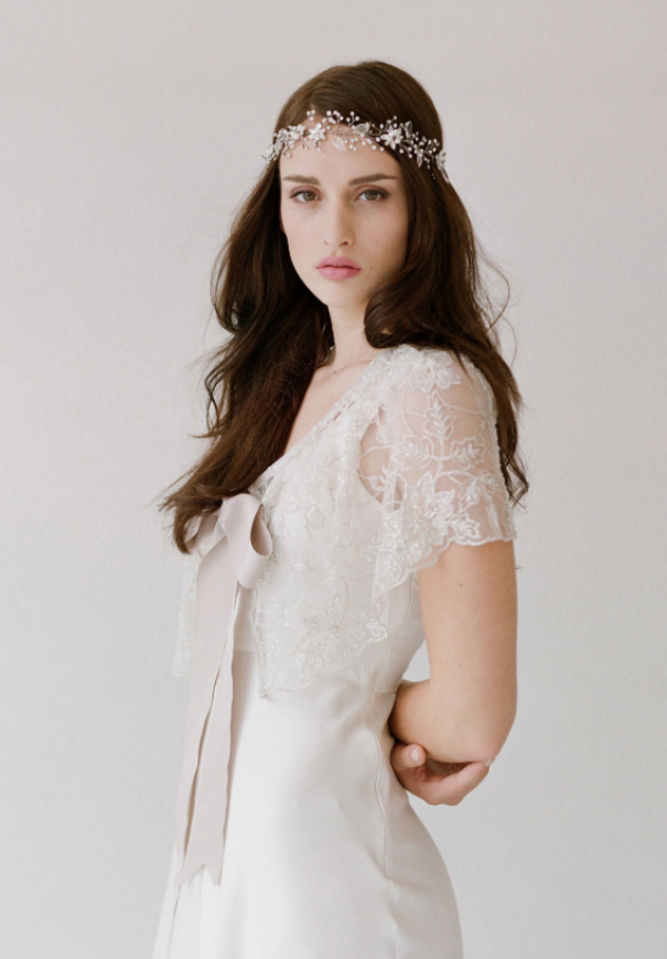 twigs-honey-elizabeth-messina-hello-may-magazine-wedding-bridal-accessories7