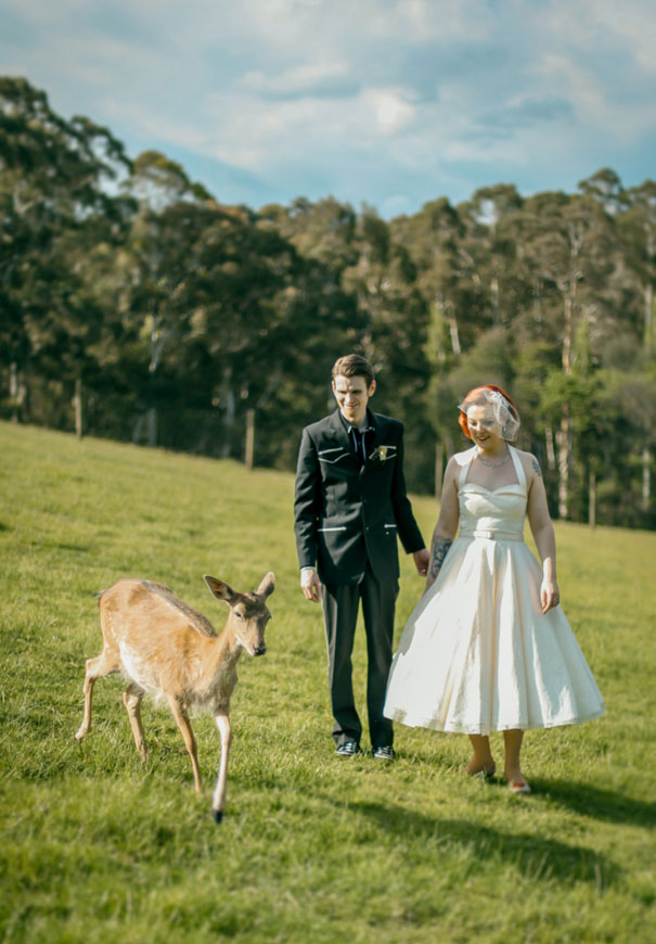 brown-paper-parcel-retro-wedding-quirky-styling-inspiration22