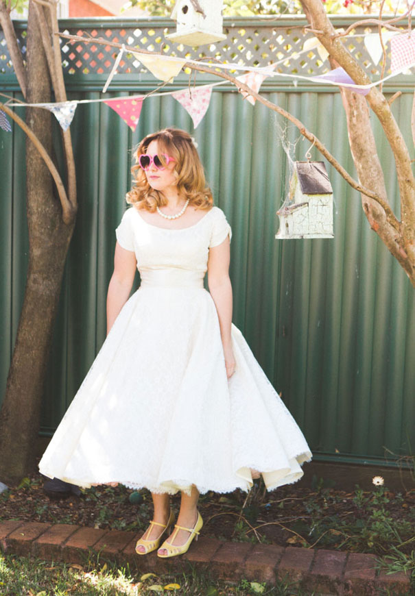 retro-wedding-diy-bride-pink-yellow