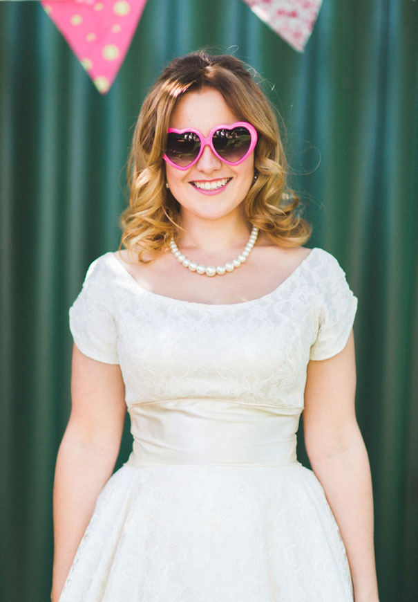 retro-wedding-diy-bride-pink-yellow2