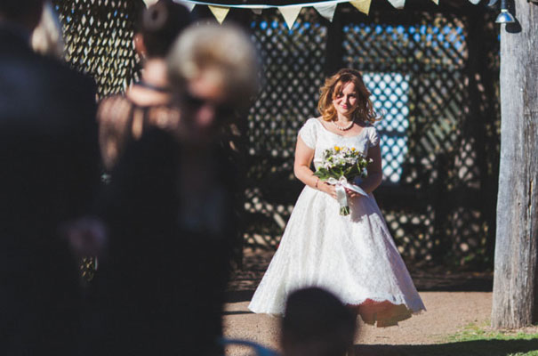 retro-wedding-diy-bride-pink29