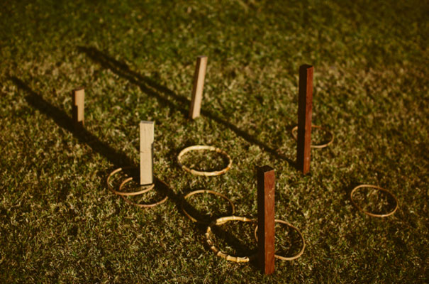 the-wanderers-daisies-boho-bride-country-hippie-wedding-farm-inspiration35