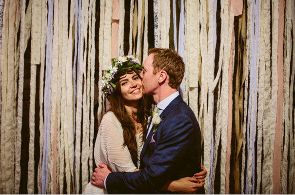 the-wanderers-daisies-boho-bride-country-hippie-wedding-farm-inspiration50