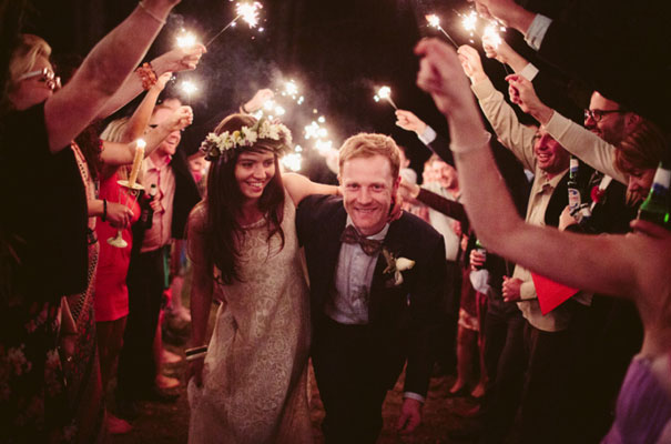 the-wanderers-daisies-boho-bride-country-hippie-wedding-farm-inspiration60