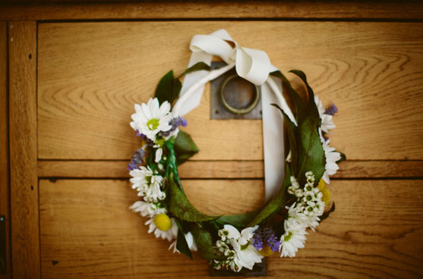 the-wanderers-daisies-boho-bride-country-hippie-wedding-farm-inspiration9