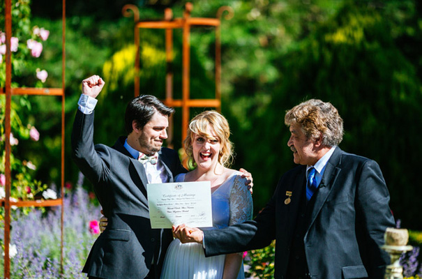 Victoria-wedding-vintage-wedding-dress-photographer-country-DIY15