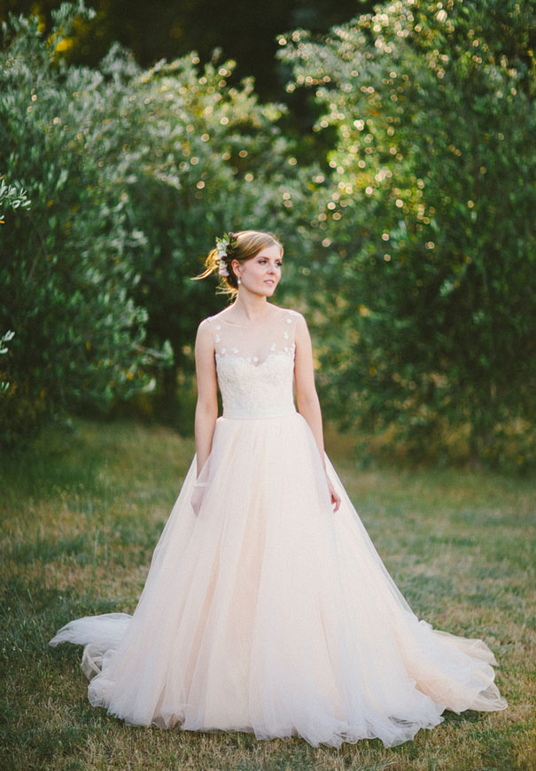 WA-wedding-garden-party-country-fairy-lights10