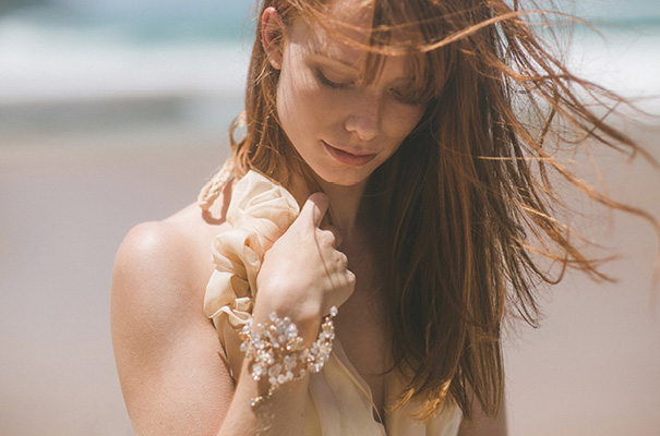 bridal-accessories-australian-designer-vintage-belt-hair-piece-veil-delicate-pearl-deco