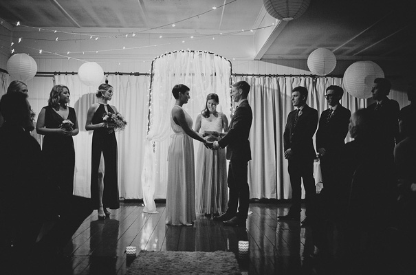 brisbane-wedding-photographer-bush-waterfall-australian-barefoot-bride313