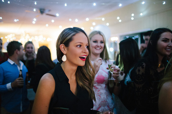 brisbane-wedding-photographer-bush-waterfall-australian-barefoot-bride38