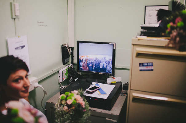 brisbane-wedding-photographer-bush-waterfall-australian-barefoot-bride39