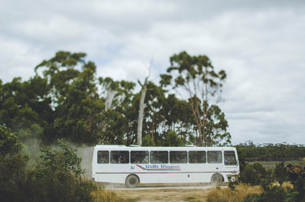 TAS-country-wedding-hay-bales-diy-ideas18