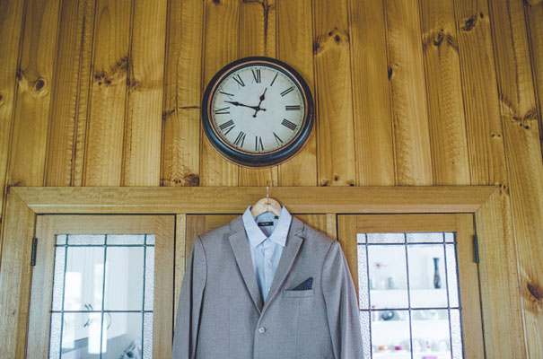 TAS-country-wedding-hay-bales-diy-ideas2