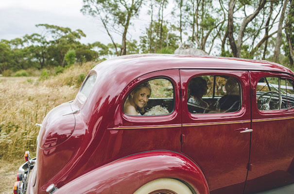 TAS-country-wedding-hay-bales-diy-ideas24