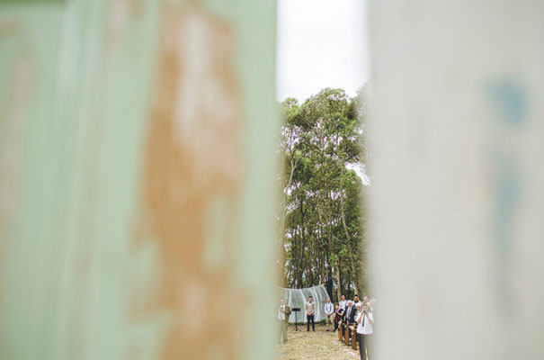 TAS-country-wedding-hay-bales-diy-ideas25