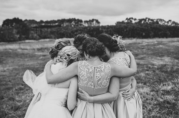 TAS-country-wedding-hay-bales-diy-ideas47