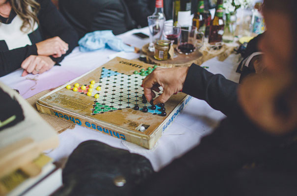 TAS-country-wedding-hay-bales-diy-ideas59