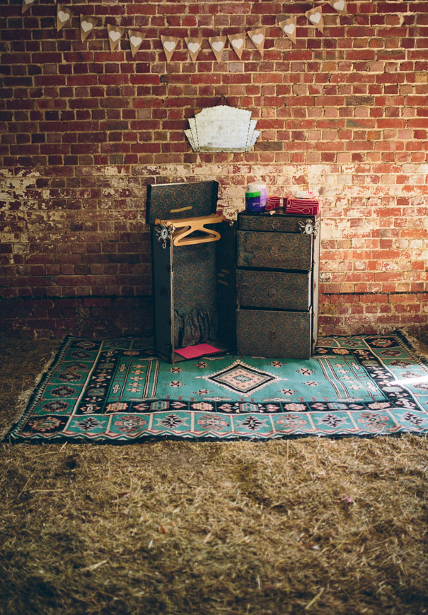 VIC-albury-victoria-wedding-short-lace-dress23