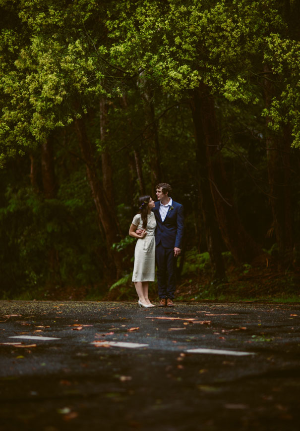 _blue-suitport-macquarie-wedding-vintage-bride-floral-crown29