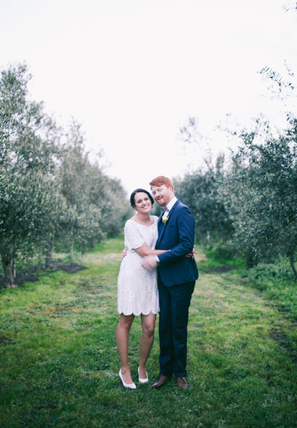 bride-rachel-gilbert-the-hill-winery-weding-geelong-brown-paper-parcel313
