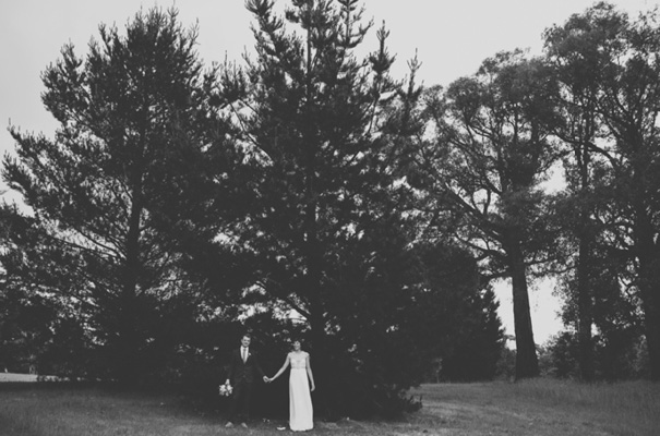 country-manner-Gwendolyn-bridal-gown-wedding12