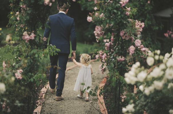 country-manner-Gwendolyn-bridal-gown-wedding15