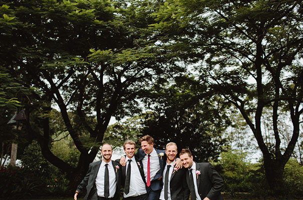 eureka-wedding-justin-aaron-adam-dixon-wedding-country-inspiration35