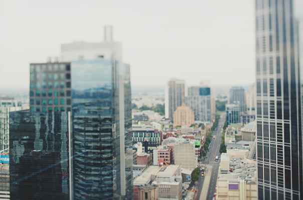 melbourne-wedding-twilight-vera-wang-green-styling-candlelight-inspiration2