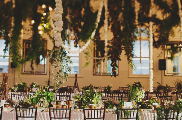 melbourne-wedding-twilight-vera-wang-green-styling-candlelight-inspiration47