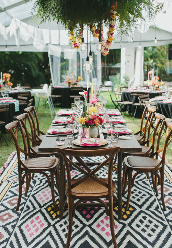 mexican-fiesta-wedding-jennifer-gofford-designs-brihgt-rainbow-inspiration7