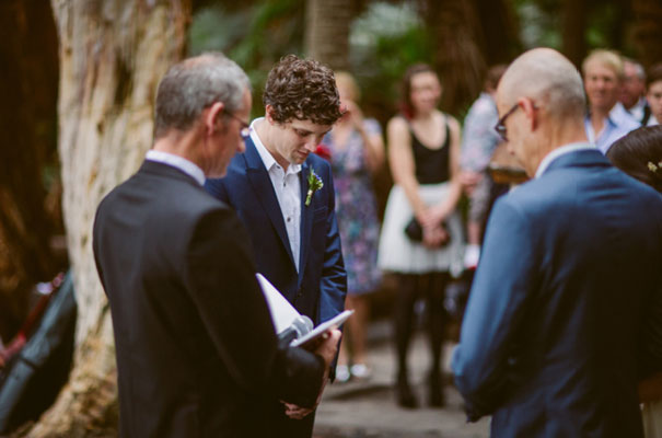 port-macquarie-wedding-vintage-bride-floral-crown11
