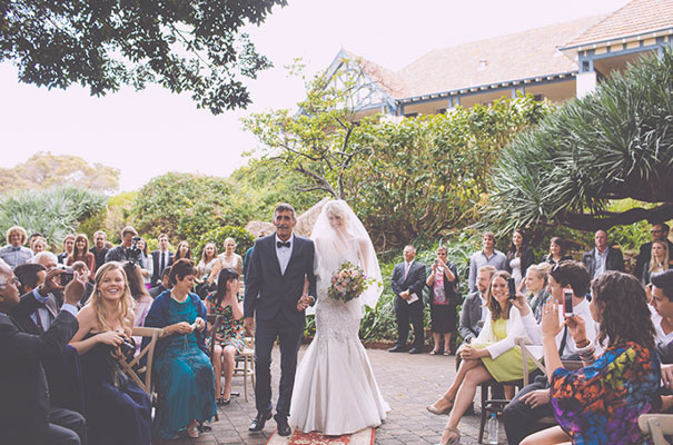 tee-pee-wedding-reception-glamourous-out-door-wedding12