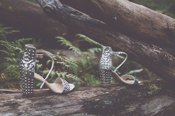 tee-pee-wedding-reception-glamourous-out-door-wedding35