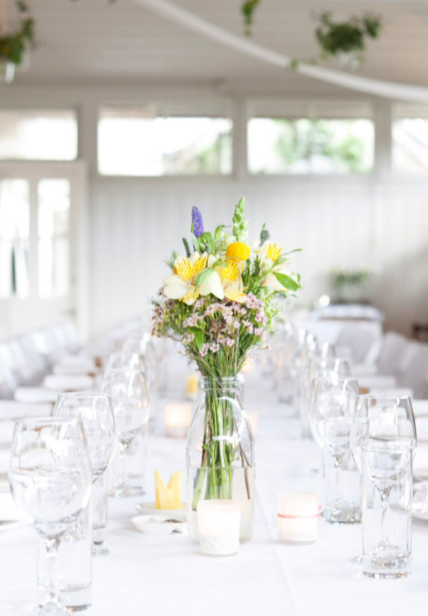 From-the-owl-Fleur-Wood-Summerlees-country-wedding43