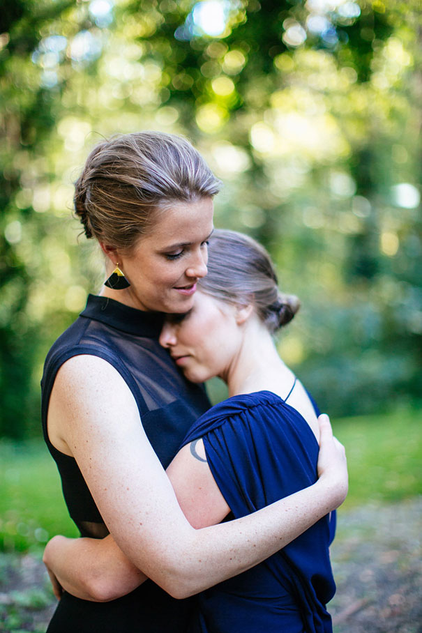 georgie&justine_hellomay_700px_125