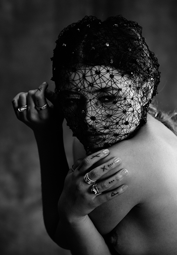 meadowlark-lorde-ritual-collection-new-zealand-designer-black-diamond-ring-engagement3