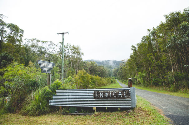 mexican-fiesta-wedding-collette-dinnigan-red-bridal-gown7
