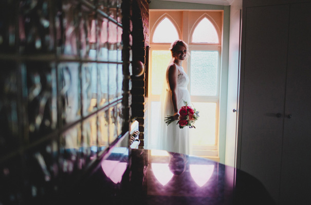 vicky-lee-queensland-wedding-photographer-just-married-sign13