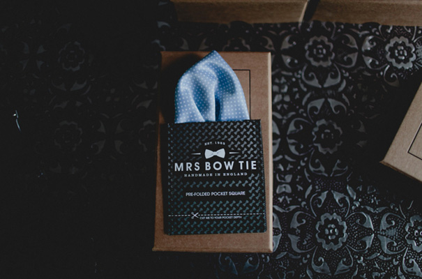 vicky-lee-queensland-wedding-photographer-just-married-sign2