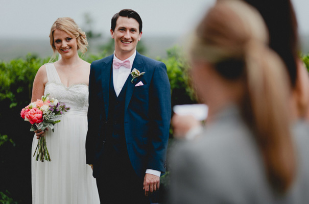 vicky-lee-queensland-wedding-photographer-just-married-sign22