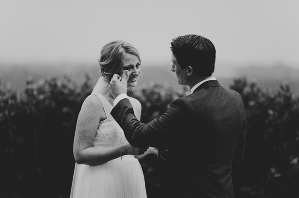 vicky-lee-queensland-wedding-photographer-just-married-sign24