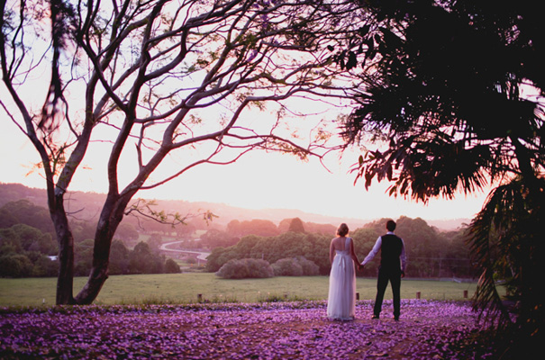 vicky-lee-queensland-wedding-photographer-just-married-sign58
