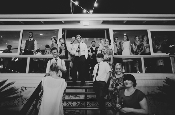 vicky-lee-queensland-wedding-photographer-just-married-sign64