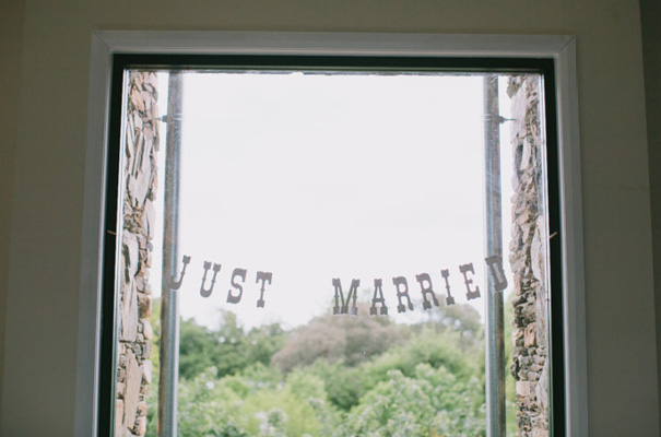 vintage-wedding-dress-grazing-gundaroo-wedding-photographer318