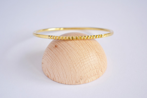 BANGLE_BRASS
