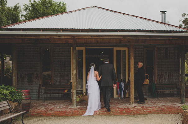 bush-country-wedding-grace-loves-lace18-copy