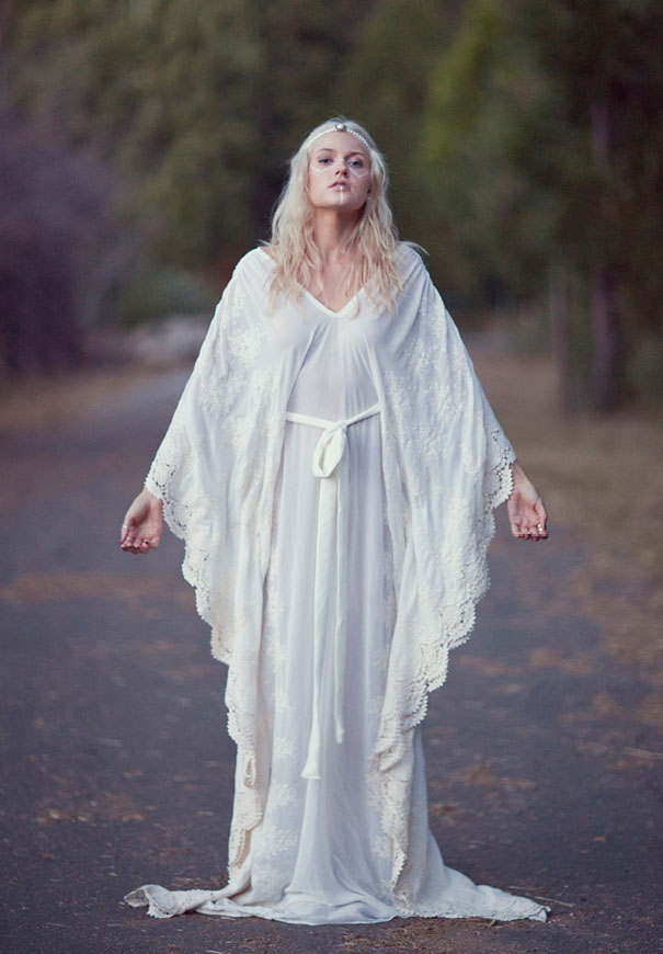 daughters-of-simone-love-lace-boho-bride5