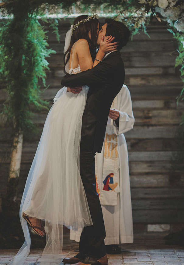 melbourne-wedding-photographer-Gum-Gully-Farm-Dandenong-Ranges4-copy