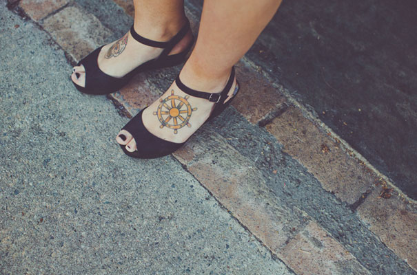 surprise-wedding-perth-wedding-photographer-dessert-bar-inpiration-cake-topper18